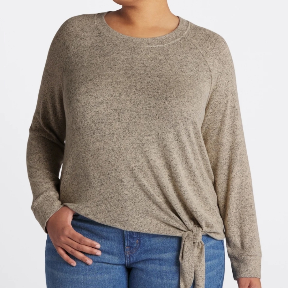 Nine Britton 2X Long Sleeve Top